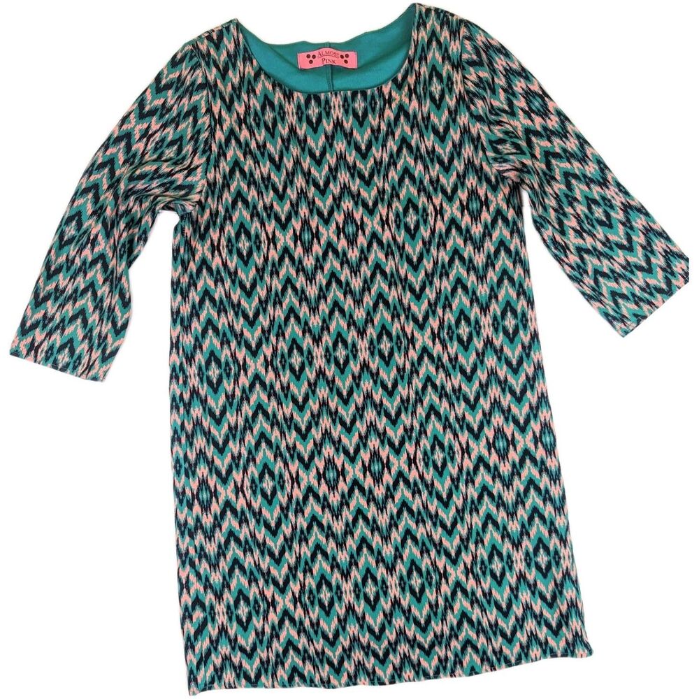 Almost Pink Women's S Dress Shift Green Scoop Neck Stretch Lined Jeweled Buttons
